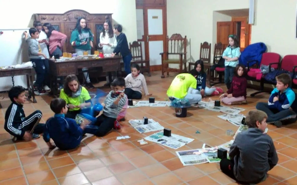 Foto 9 - Melchor, Gaspar y Baltasar llegan cargados de regalos a Sobradillo  
