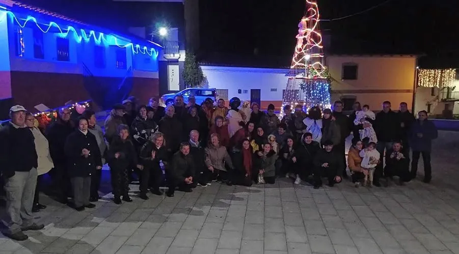 Completo tour de los Reyes Magos por los Agadones  