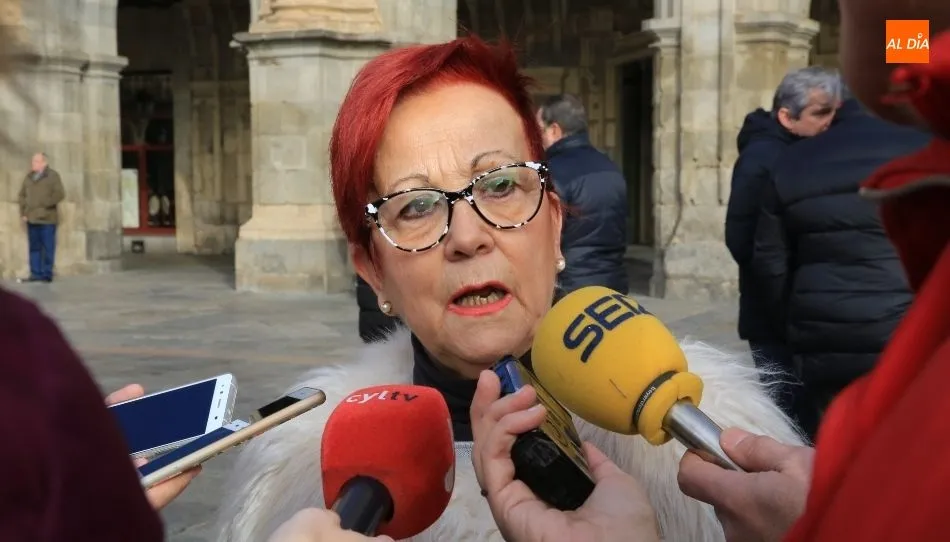 Foto 2 - Instituciones y asociaciones reclaman &ldquo;unidad y educaci&oacute;n&rdquo; para erradicar la violencia de...