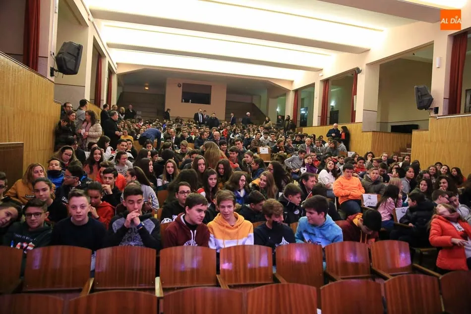 Foto 8 - Clemente critica que Catalu&ntilde;a &ldquo;utilice sus competencias para exacerbar las se&ntilde;as de identidad&rdquo;