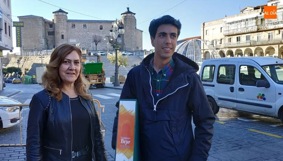 Purificación Pozo, concejala de cultura y Ángel Orgaz, concejal de Turismo