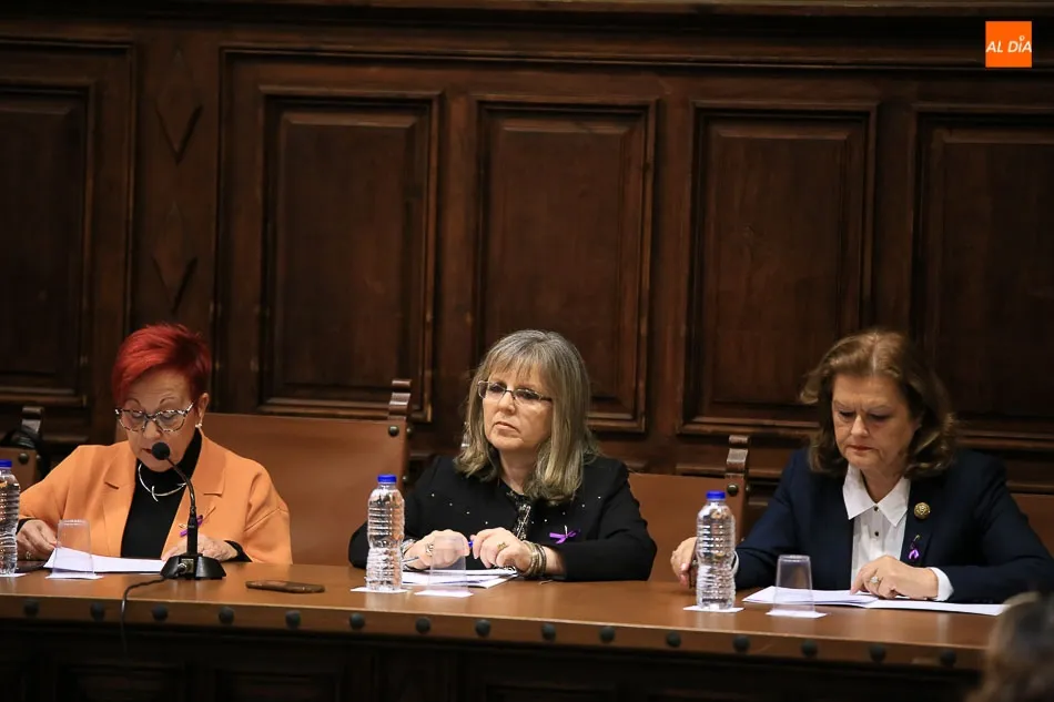 Foto 5 - El feminismo se moviliza contra &ldquo;los repugnantes argumentos&rdquo; de Vox sobre la violencia de...