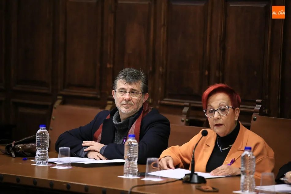 Foto 3 - El feminismo se moviliza contra &ldquo;los repugnantes argumentos&rdquo; de Vox sobre la violencia de...