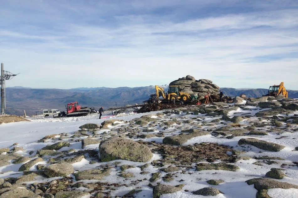 Foto 3 - El ingeniero Norberto Redondo repara en tiempo record el telearrastre de La Covatilla  