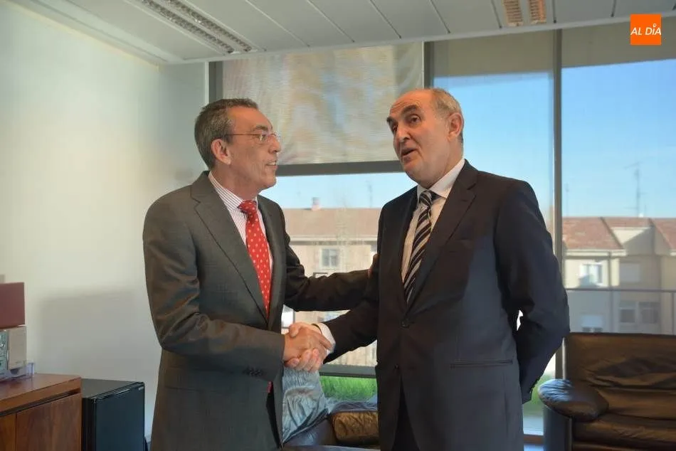 Foto 7 - El Procurador del Com&uacute;n quiere acercar la instituci&oacute;n al medio rural e implantar la sede...