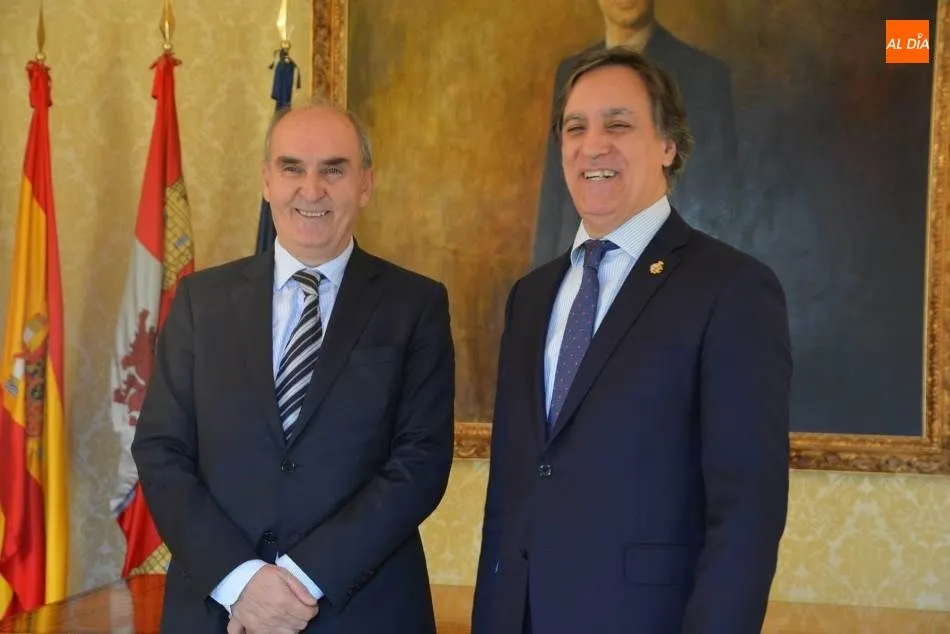 Foto 5 - El Procurador del Com&uacute;n quiere acercar la instituci&oacute;n al medio rural e implantar la sede...