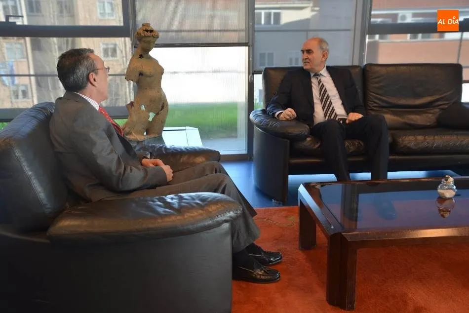 Foto 2 - El Procurador del Com&uacute;n quiere acercar la instituci&oacute;n al medio rural e implantar la sede...