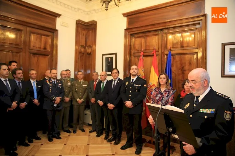 Foto 8 - Luis Jes&uacute;s Esteban Leza&uacute;n se convierte en el nuevo comisario de la Polic&iacute;a Nacional de Salamanca