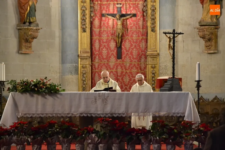 Foto 2 - Arranca con pocos fieles en un novedoso horario matinal la Novena de San Sebasti&aacute;n  