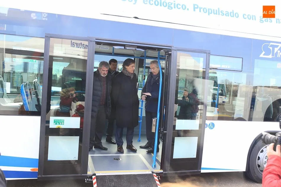 Foto 4 - Salamanca renueva la flota de autobuses urbanos con la incorporaci&oacute;n de 12 veh&iacute;culos de gas...