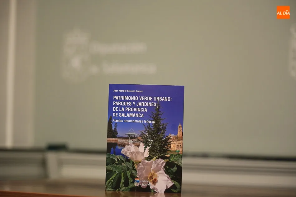Foto 4 - La historia de 82 parques y jardines de la ciudad y la provincia, en el &uacute;ltimo libro del bi&oacute;logo...