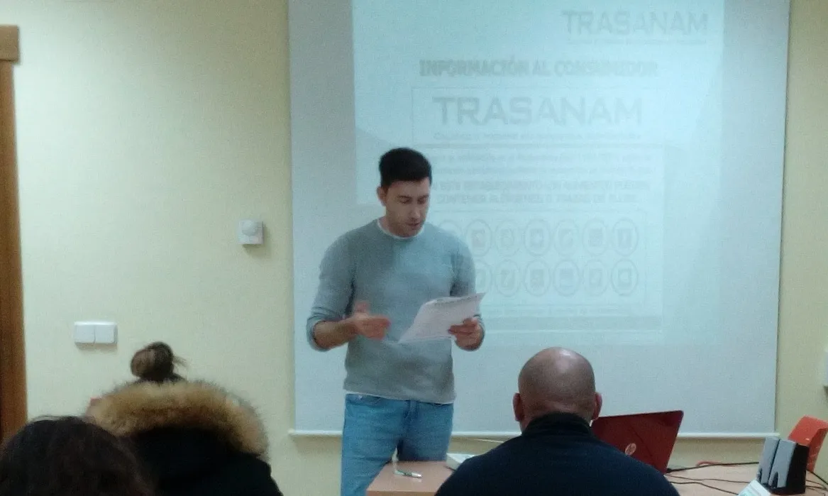 Foto 2 - Los alumnos de &lsquo;Alto &Aacute;gueda Sociosanitaria III&rsquo; superan un examen de manipulador de alimentos  