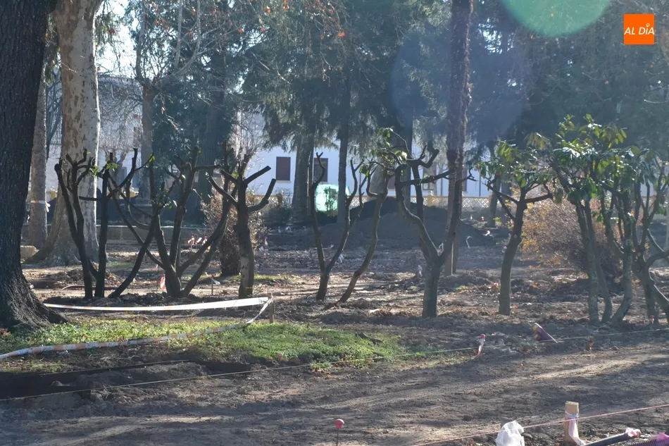 Foto 4 - Empresas locales entran en las obras del Parque de La Florida ante el retraso de la adjudicataria  