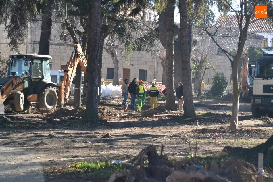 Foto 5 - Empresas locales entran en las obras del Parque de La Florida ante el retraso de la adjudicataria  