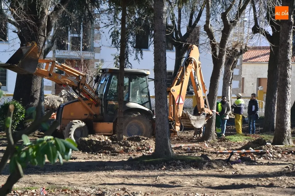 Foto 7 - Empresas locales entran en las obras del Parque de La Florida ante el retraso de la adjudicataria  
