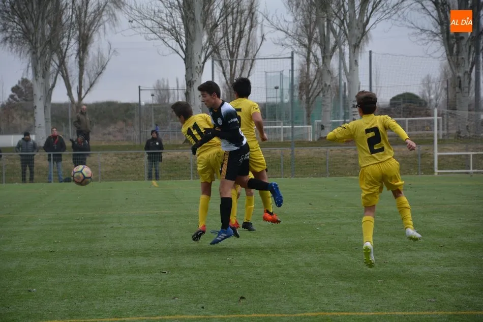 Foto 2 - Resultados, clasificaciones e im&aacute;genes de los equipos salmantinos en las categor&iacute;as regionales