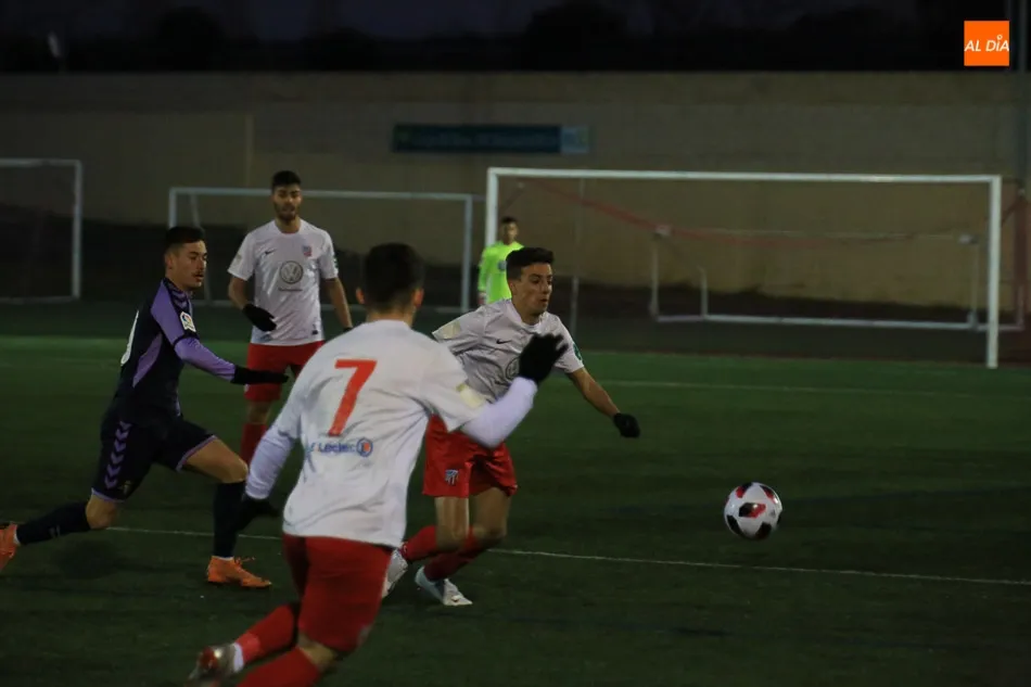 Foto 6 - El Santa Marta cae por la m&iacute;nima frente al Real Valladolid (0-1)