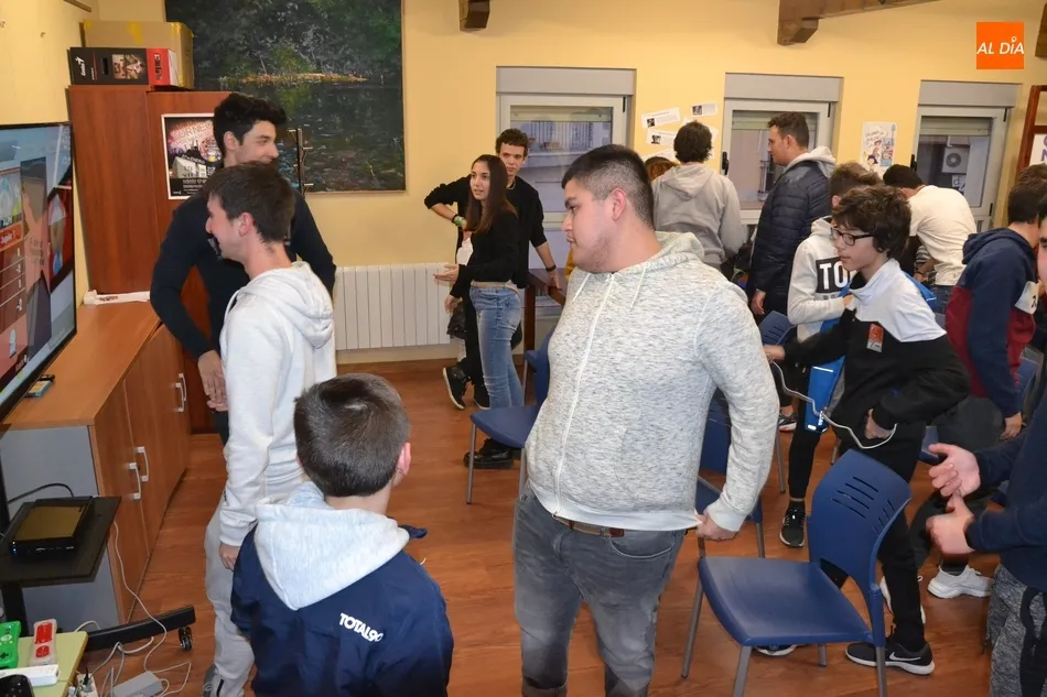Foto 4 - Jos&eacute; Mar&iacute;a Bull&oacute;n se lleva el Torneo de Super Smash Bros del Espacio i  