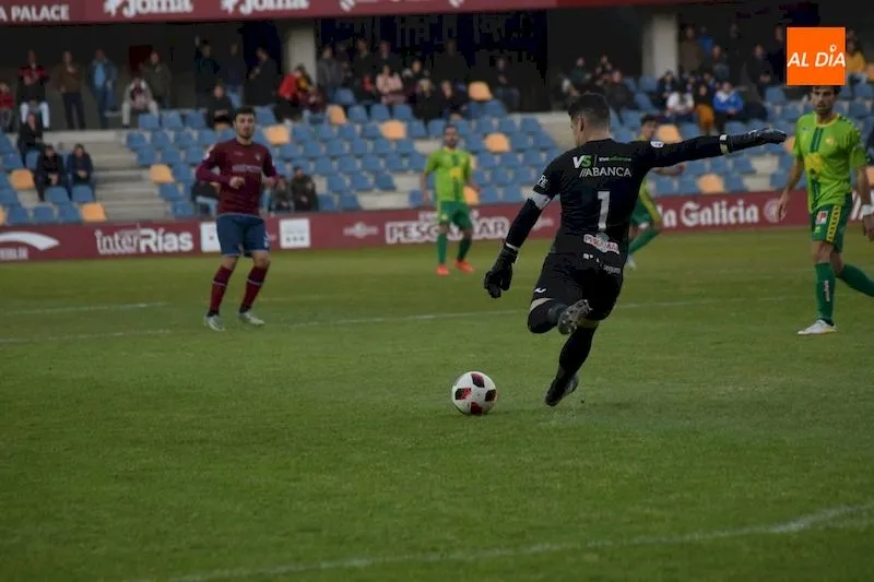 Foto 4 - SuperMolina sostiene a Unionistas de Salamanca en Pasar&oacute;n (0-0)
