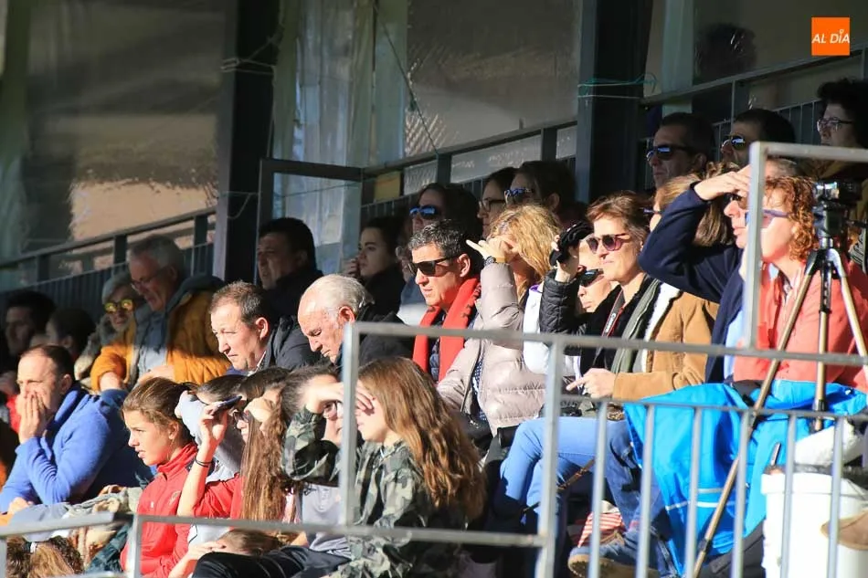 Foto 4 - El Salamanca FF se desploma y pierde ante La Solana (2-3)