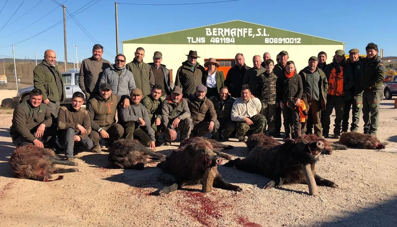 Buena jornada de caza en la montería de Sierra Torralba  