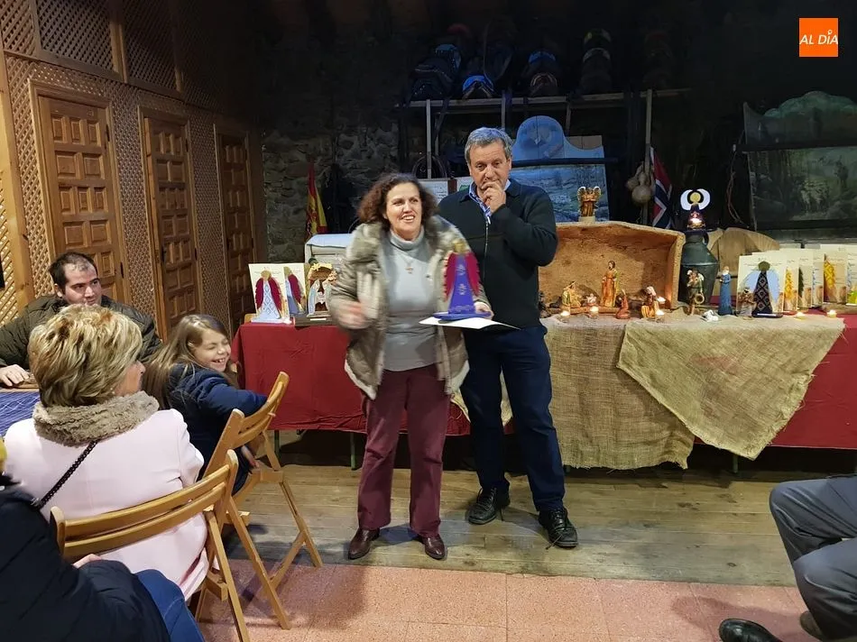 Foto 4 - Matilla de los Ca&ntilde;os y Roll&aacute;n vencen en el concurso de belenes de Acasan