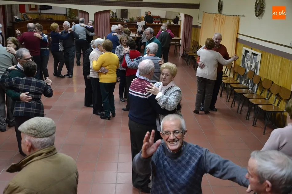 Foto 5 - El Porvenir define en su Asamblea c&oacute;mo vivir&aacute; el pr&oacute;ximo Carnaval  