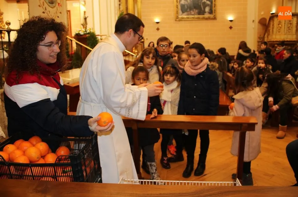Foto 8 - La fiesta del Ni&ntilde;o Jes&uacute;s&nbsp;de Praga resurge por segundo a&ntilde;o consecutivo con toda su fuerza y...