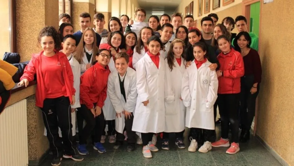 Estudiantes del colegio de Calasanz que han participado en esta iniciativa