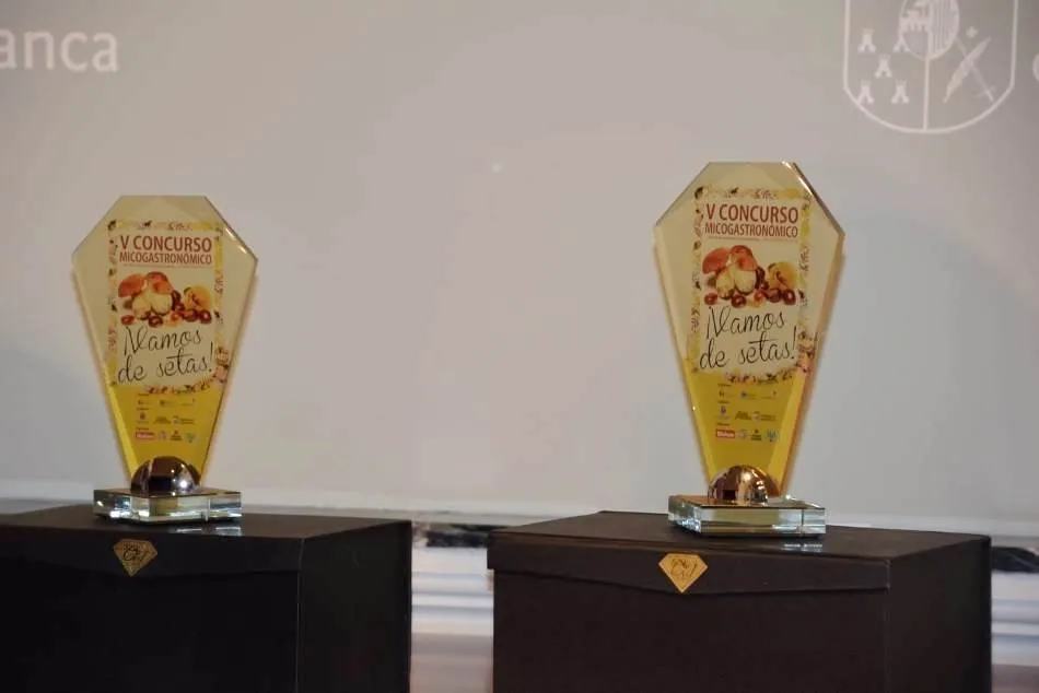 Foto 2 - El Restaurante Los &Aacute;lamos de Pe&ntilde;aranda gana el V Concurso Micogastron&oacute;mico &lsquo;Vamos de Setas&rsquo;