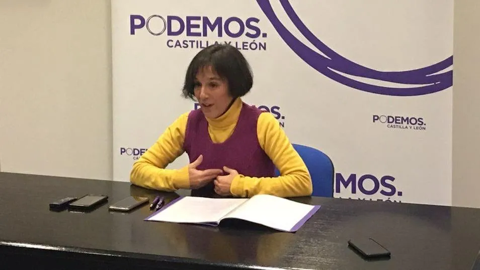 Rueda de prensa de la responsable de Migración y Retorno de Podemos Castilla y León, Amada Peñalosa