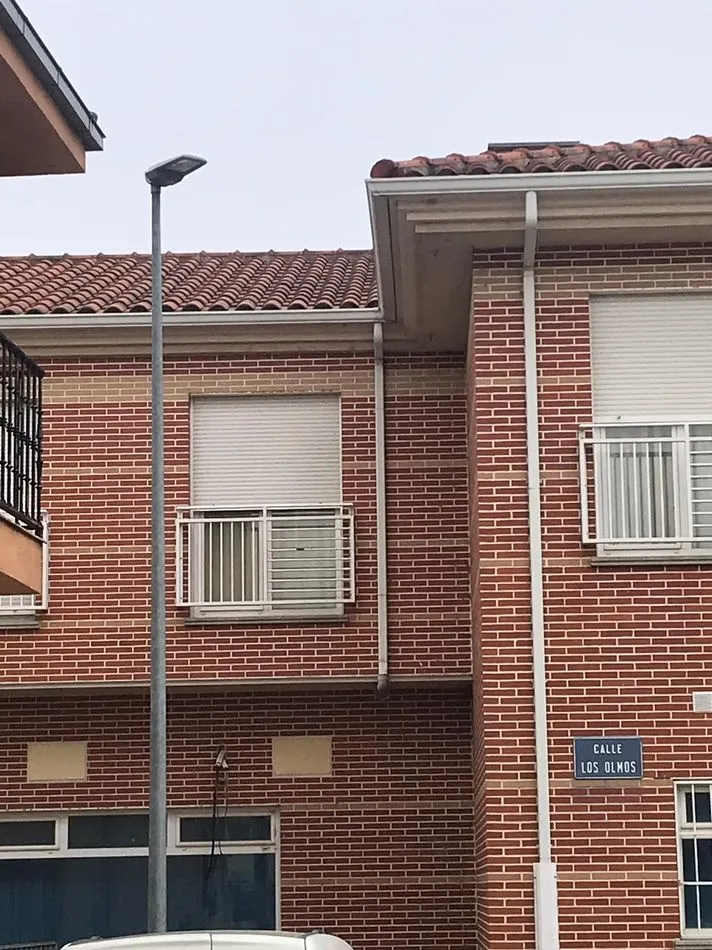 Foto 3 - El Ayuntamiento de Carbajosa invierte m&aacute;s de 22.000 euros en la instalaci&oacute;n de un centenar de...
