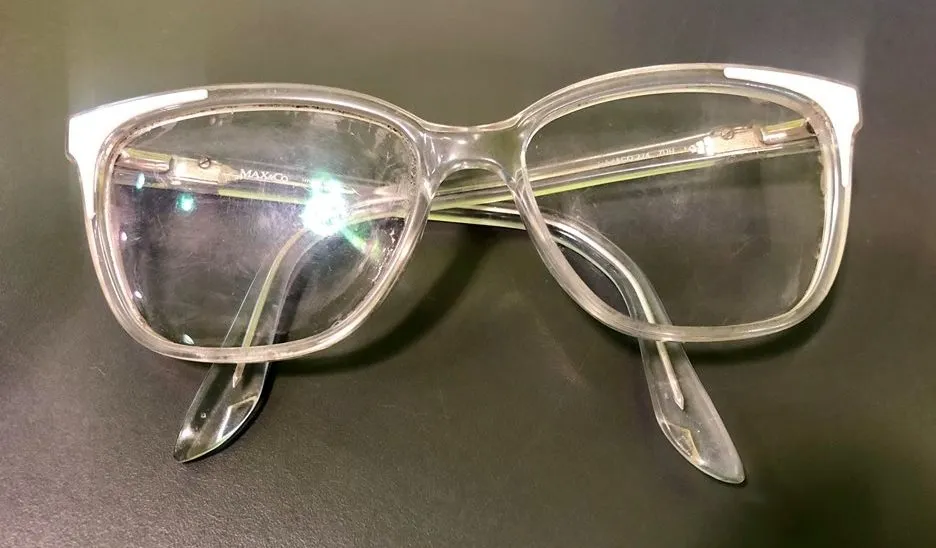 Se busca al dueño de unas gafas encontradas en la Avenida de España  