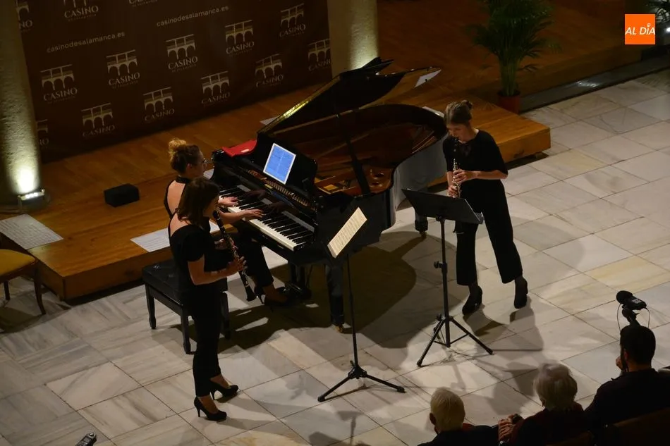 Foto 5 - Alumnos del Conservatorio Profesional de M&uacute;sica ofrecen un concierto en el Casino