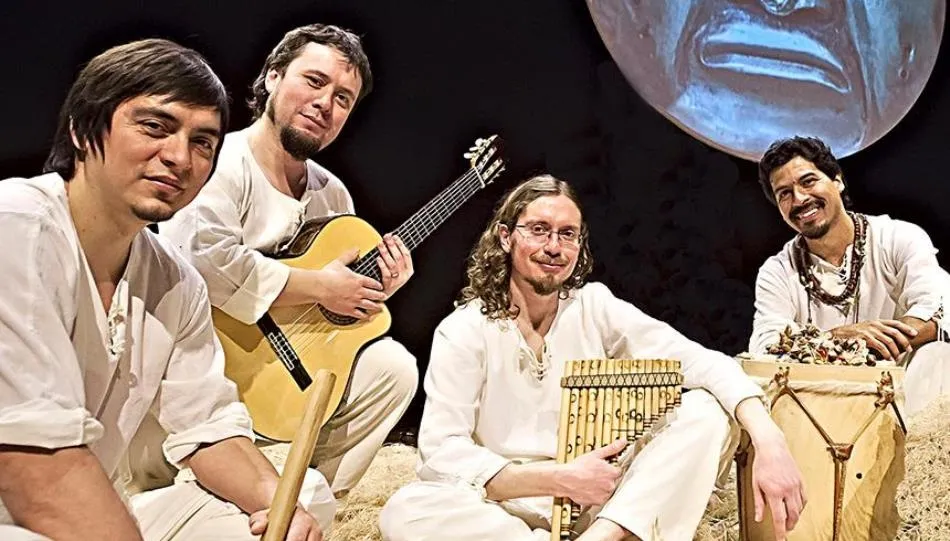 Foto 2 - M&aacute;s de 1.500 escolares salmantinos disfrutan &lsquo;&iexcl;Sakapat&uacute;! Un viaje por la m&uacute;sica andina&rsquo;