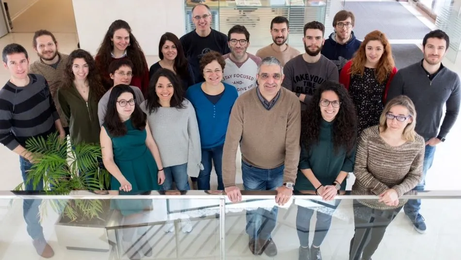 El doctor Bustelo, junto a su equipo. Foto: CIC