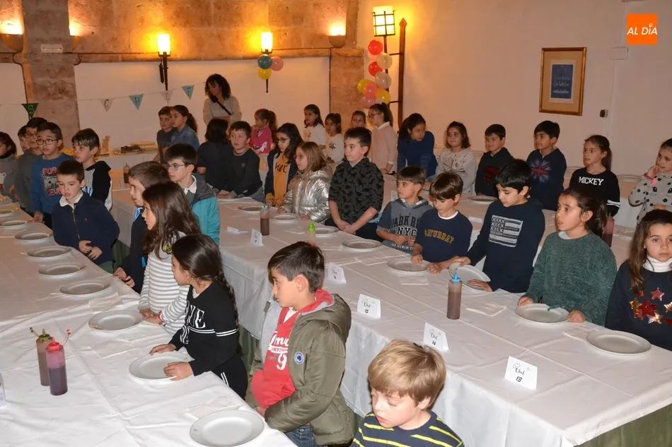 Foto 8 - Los ni&ntilde;os mirobrigenses muestran en el Parador su pasi&oacute;n por la cocina  