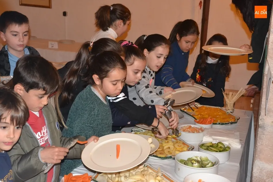 Foto 5 - Los ni&ntilde;os mirobrigenses muestran en el Parador su pasi&oacute;n por la cocina  
