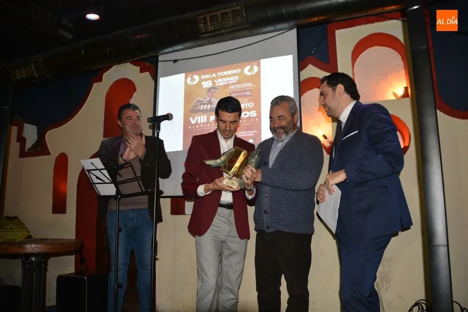 Foto 4 - Emilio de Justo recibe en Salamanca el VIII trofeo a la &lsquo;Excelencia en el Toreo&rsquo;