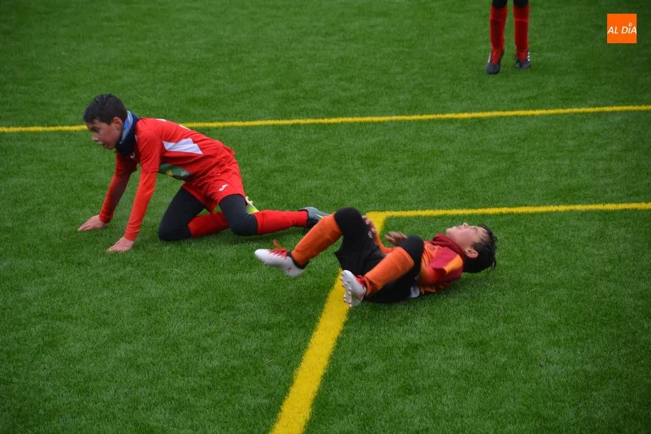 Foto 4 - Resultados, clasificaciones e im&aacute;genes del f&uacute;tbol base provincial