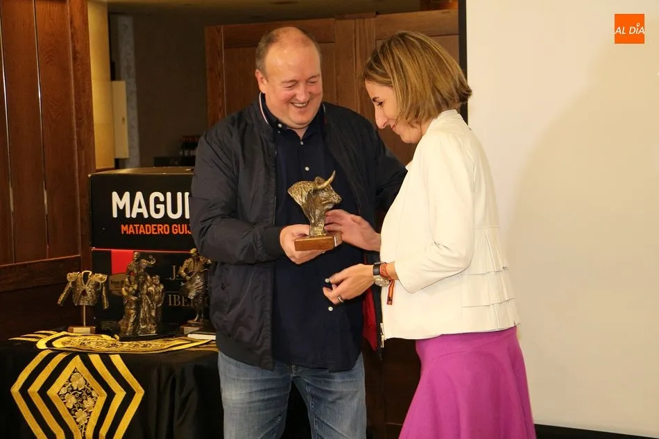 Foto 9 - La VII Gala Taurina de Guijuelo reivindica el mundo del toro para el futuro de la villa