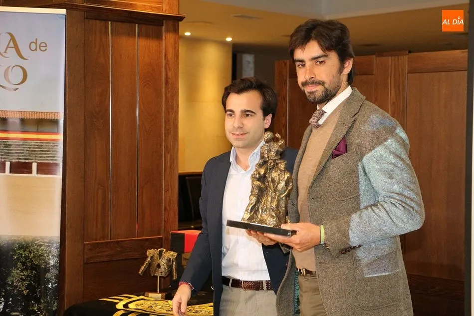 Foto 4 - La VII Gala Taurina de Guijuelo reivindica el mundo del toro para el futuro de la villa