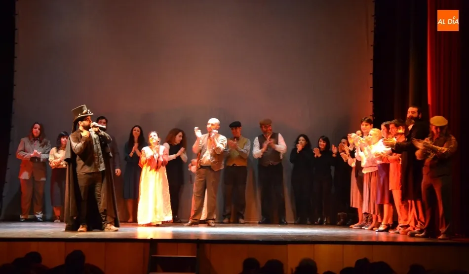 Foto 5 - La Ruta de los Malditos 2 se despide en un casi lleno Teatro Nuevo con una atractiva velada  