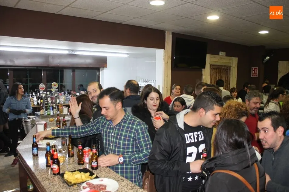 Foto 7 - El Puente abre sus puertas en Almenara de Tormes con el mejor ambiente y muchas sorpresas