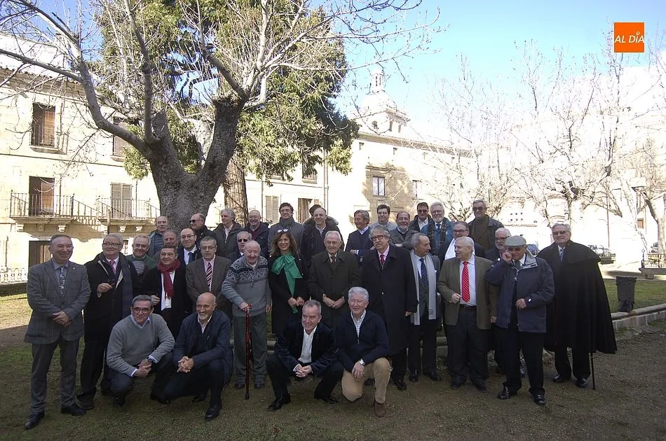 La Peña Gutenberg brinda un homenaje a Salvador Sánchez Terán en su encuentro anual  