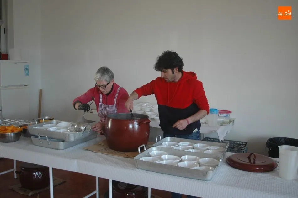 Foto 5 - En Mieza celebran el d&iacute;a del Patr&oacute;n con actos religiosos, comida y baile  