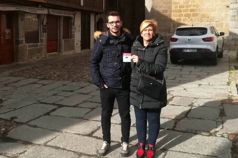 Foto 10 - La Fiesta de San Ant&oacute;n recauda m&aacute;s de 2.700 euros en una entretenida subasta