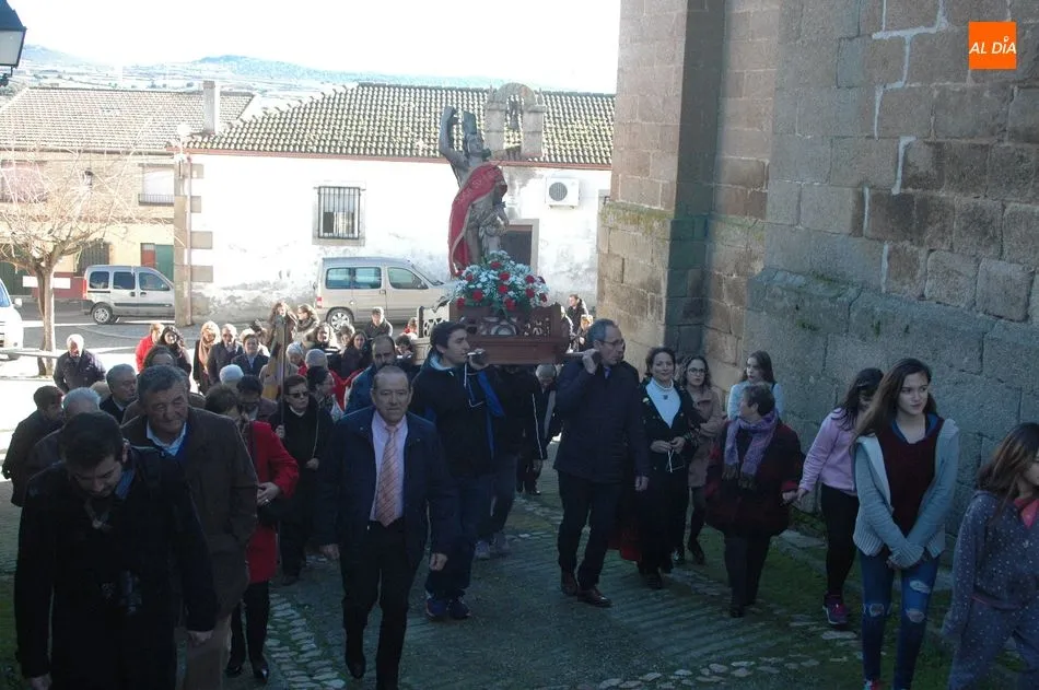 Foto 7 - Vilvestre celebra San Sebasti&aacute;n con convite y el baile de la bandera  