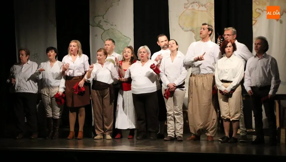 El grupo murciano UGTeatro abrió el certamen con una buena entrada / CORRAL