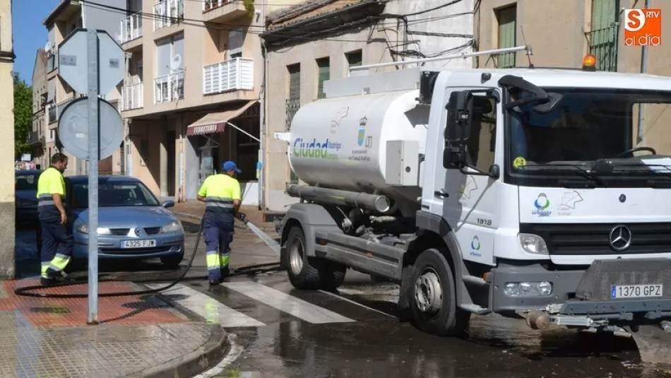 El salario de los trabajadores de la limpieza aumentará con el nuevo contrato, que incluirá a los ...